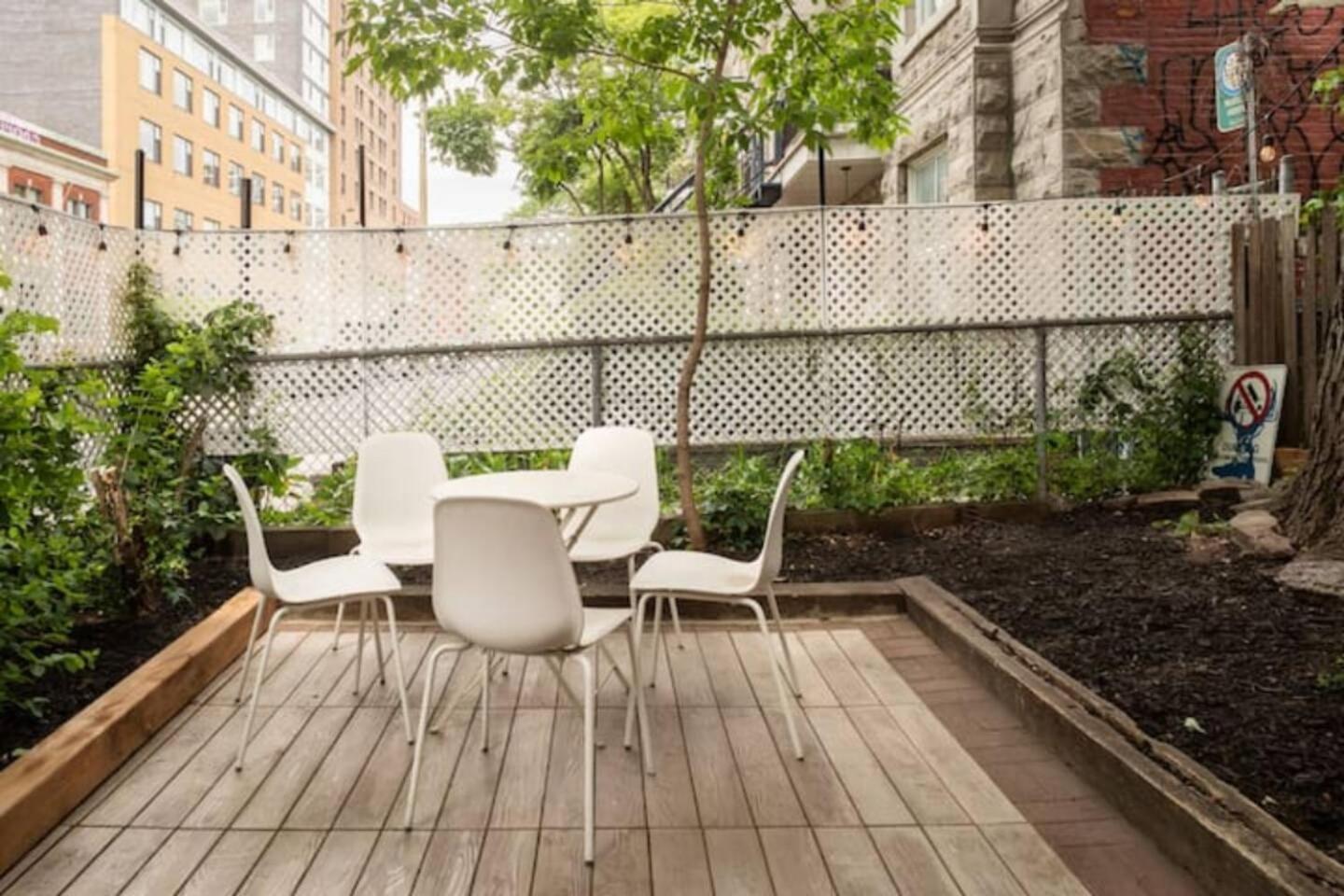 Heart Of Mtr For Memerable Experiance 2 Backyard 7Minmetro Fully Renovated & Equipped Montreal Exteriér fotografie